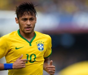 麦卡利斯特绝妙世界波，安菲尔德之夜见证红军中场生涯最特别进球