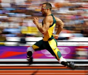 埃迪-豪盛赞托纳利现象级表现 豪言纽卡斯尔联剑指各项赛事荣耀