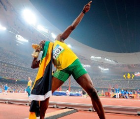 英超第九轮赛后总结，争冠格局生变，黑马搅动风云